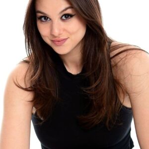 تصویر هنرمند Kira Kosarin