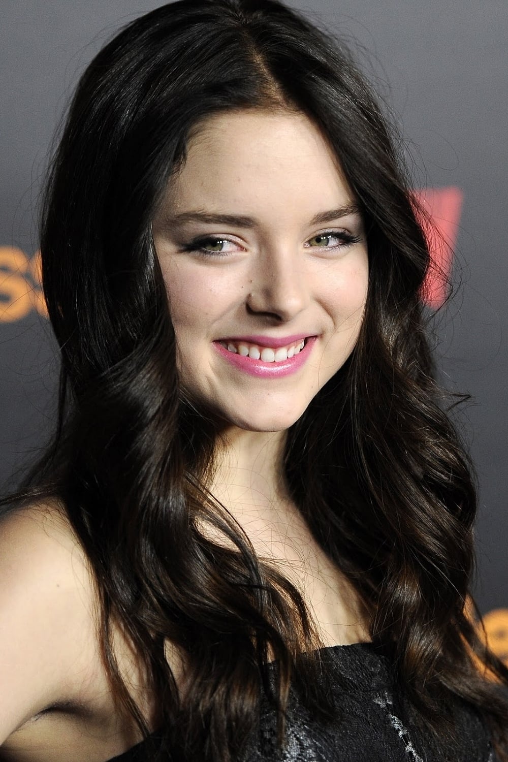 تصویر هنرمند Madison Davenport