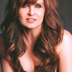 تصویر هنرمند Deborah Allen