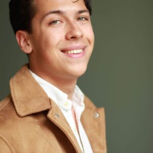 تصویر هنرمند Yelisey Kazakevich