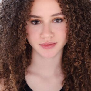 تصویر هنرمند Chloe Coleman