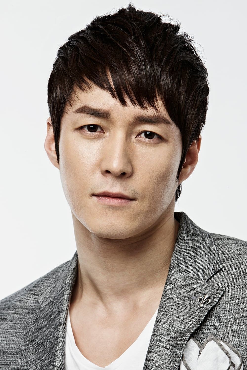 تصویر هنرمند Shim Hyung-tak