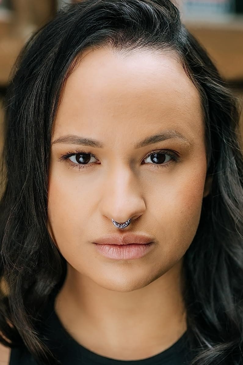 تصویر هنرمند Olivia Lucas