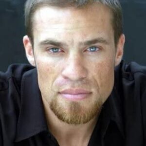 تصویر هنرمند Chris Torres