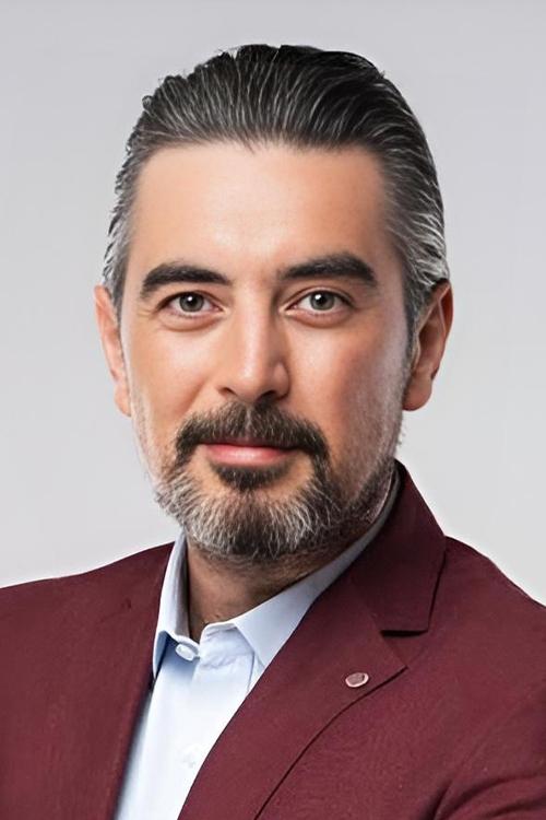 تصویر هنرمند Ali İhsan Varol