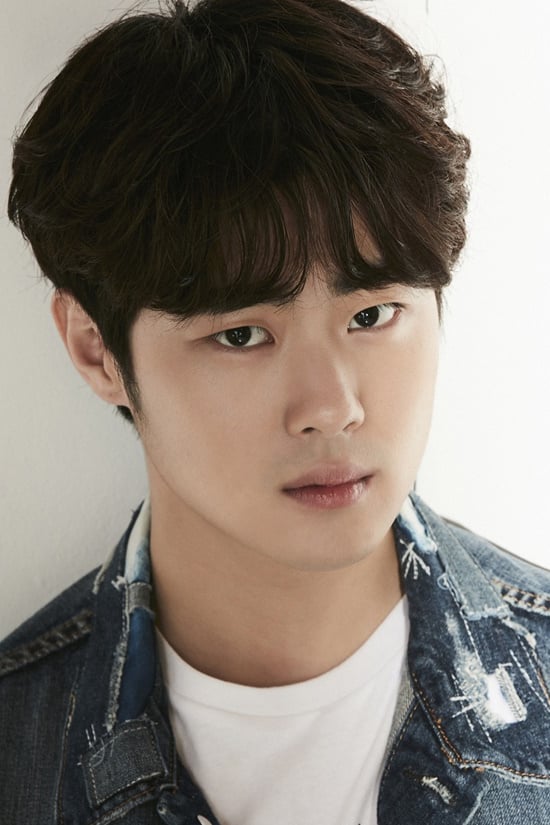 تصویر هنرمند Cho Byeong-kyu