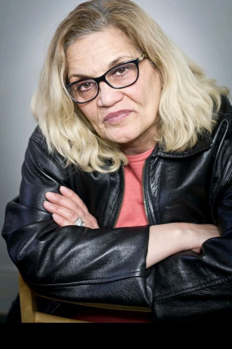 تصویر هنرمند Annie Pisapia