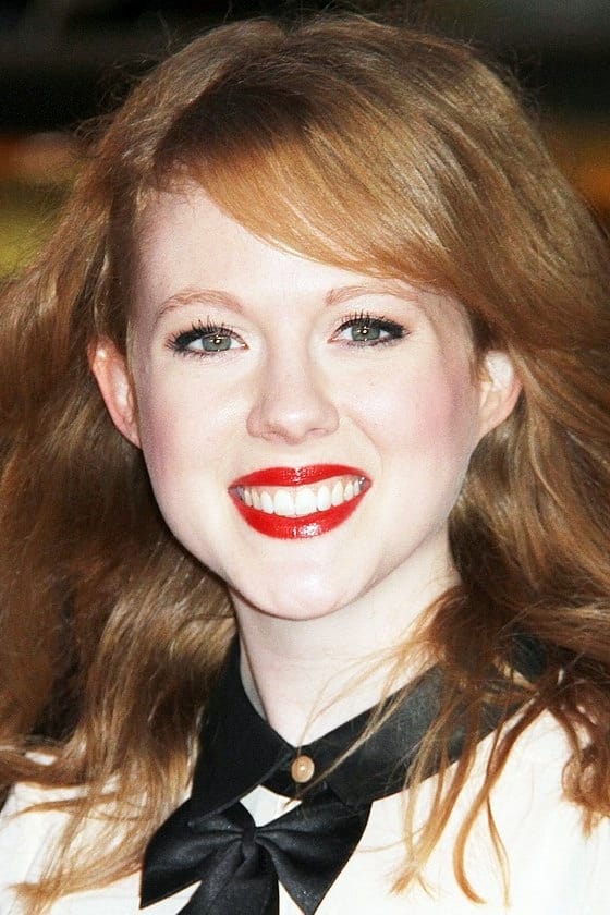 تصویر هنرمند Zoe Boyle
