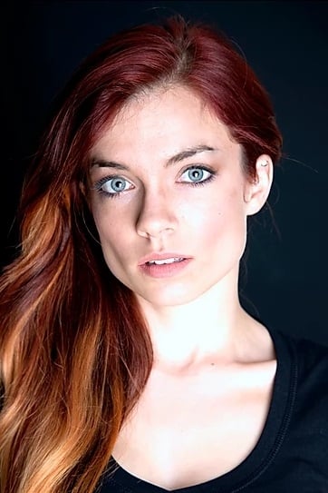 تصویر هنرمند MacKenzie Boyd-Garrison