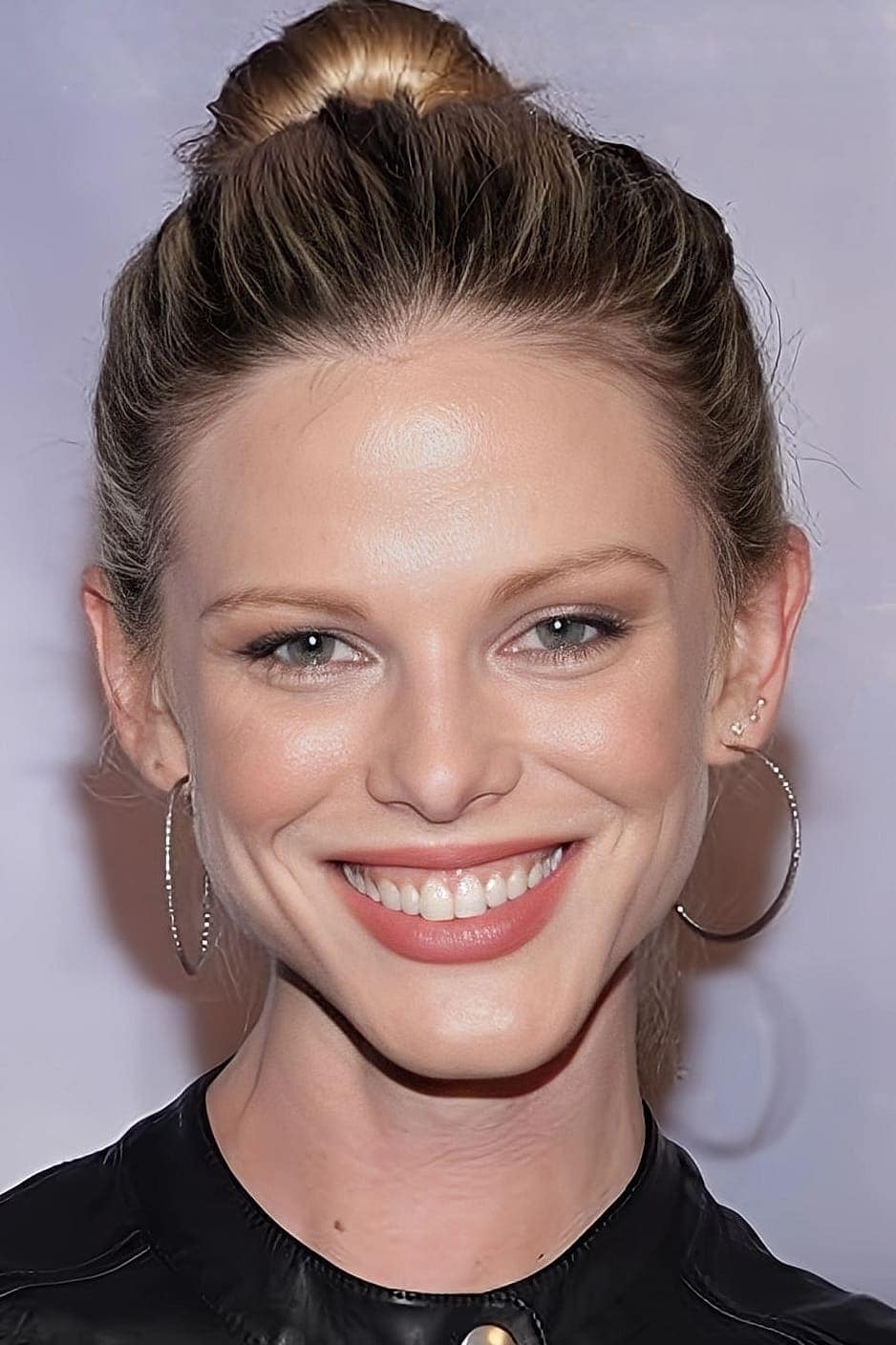 تصویر هنرمند Scarlett Burke