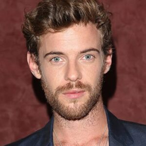 تصویر هنرمند Harry Treadaway