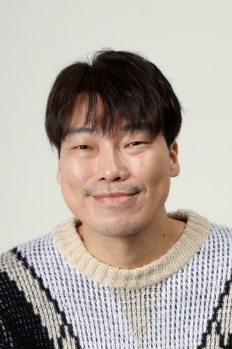تصویر هنرمند Bae Jin-woong