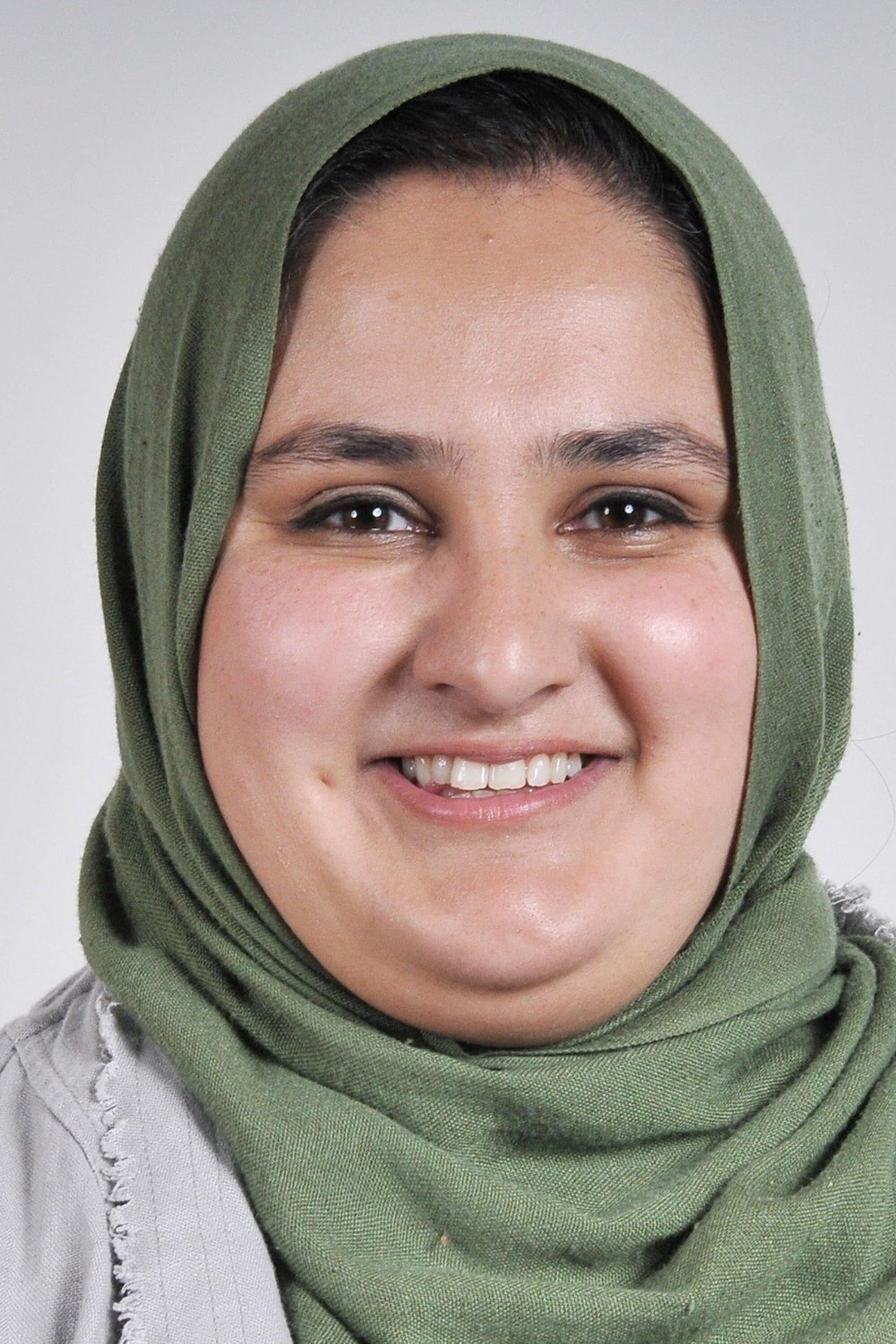 تصویر هنرمند Lena Khan