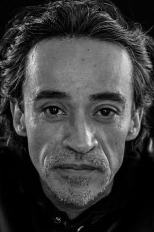 تصویر هنرمند Roberto Sosa