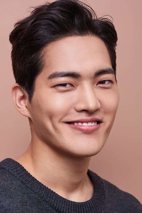 تصویر هنرمند Kim Gun-woo