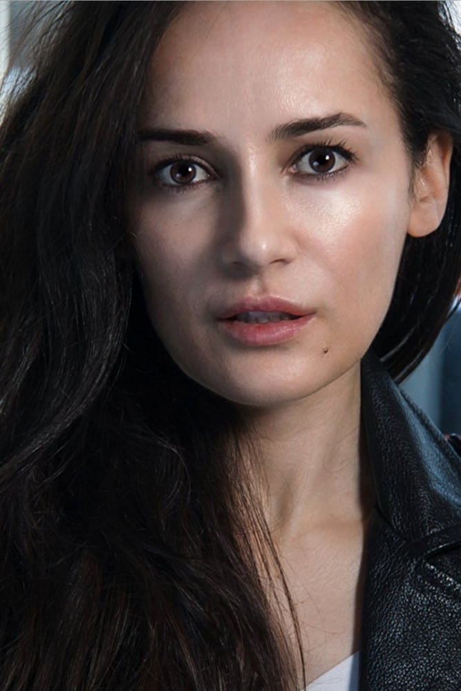 تصویر هنرمند Rebecca Husain
