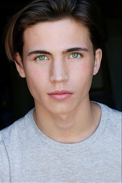 تصویر هنرمند Tanner Buchanan