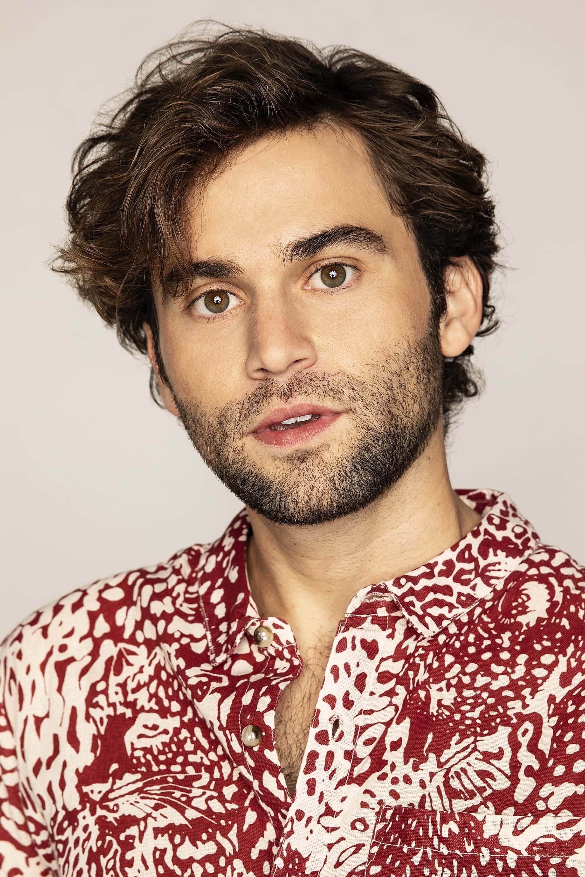 تصویر هنرمند Jake Borelli