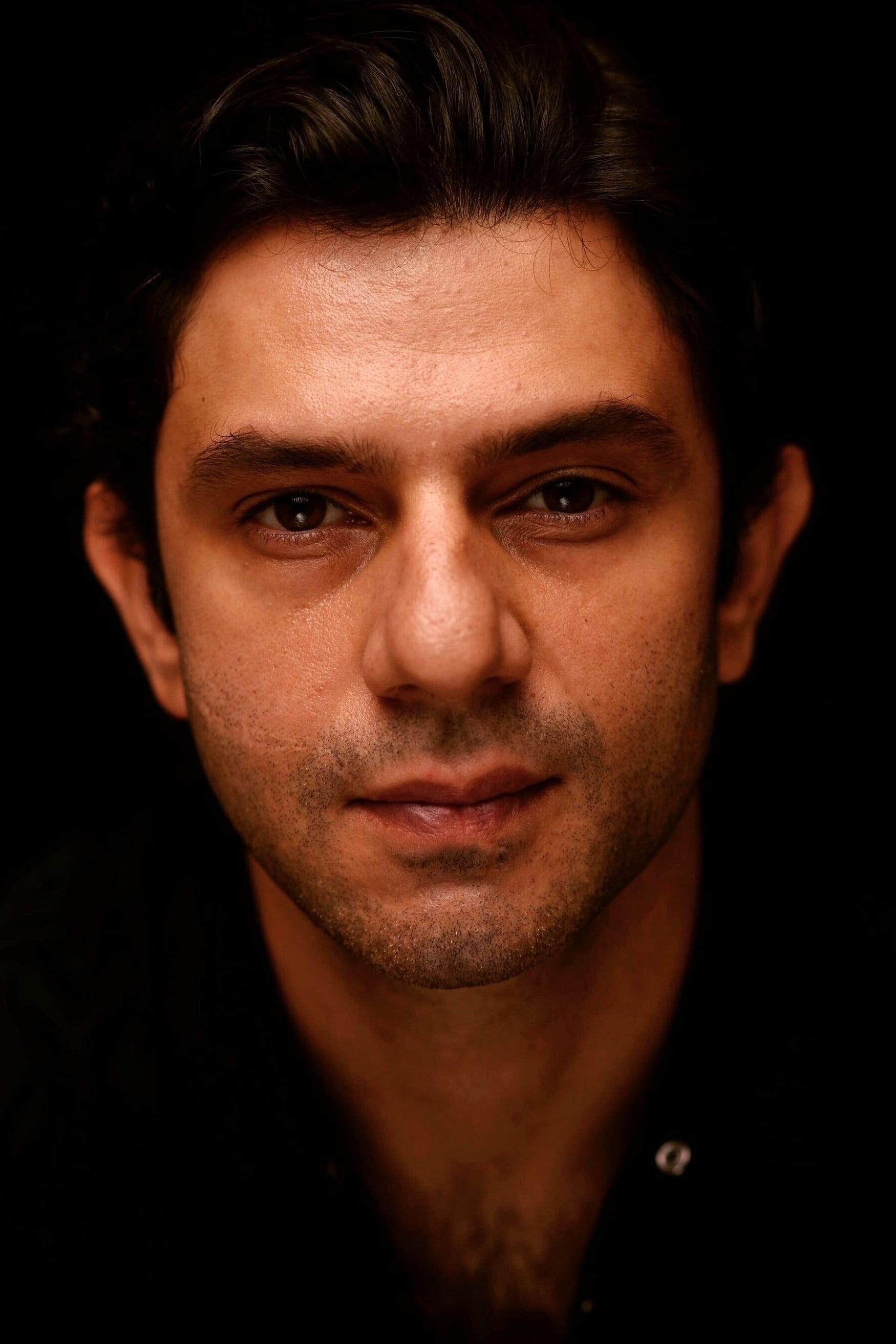 تصویر هنرمند Arjun Mathur