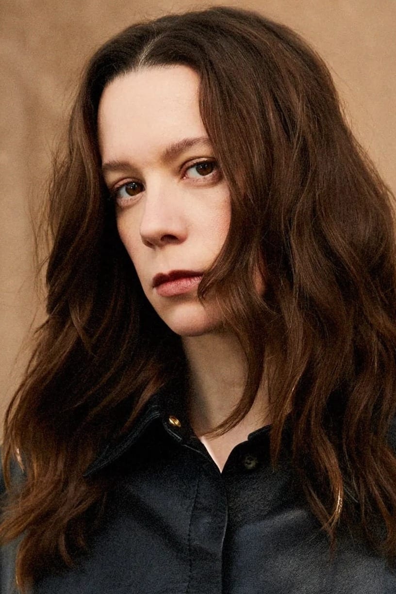 تصویر هنرمند Chloe Pirrie