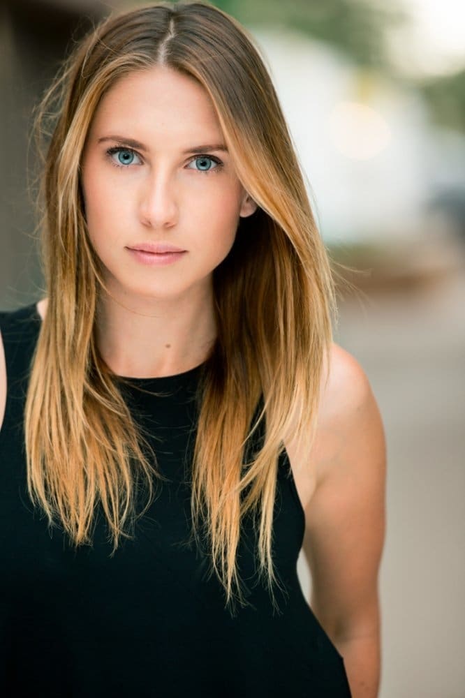 تصویر هنرمند Holly Westwood