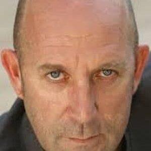 تصویر هنرمند Jonathan Isgar