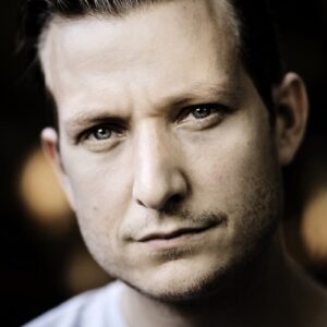 تصویر هنرمند Tobias Lindholm