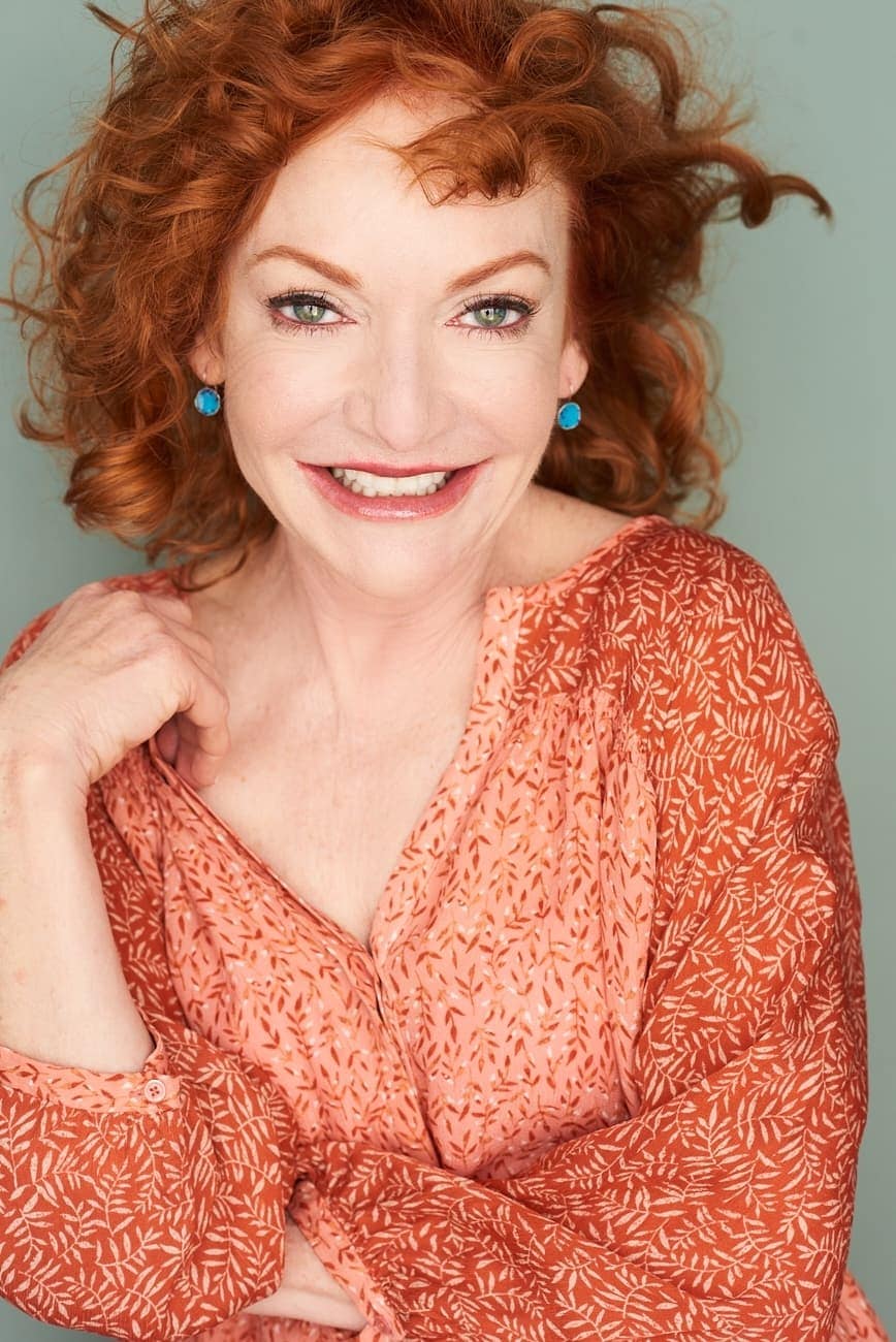 تصویر هنرمند Nancy McLoughlin