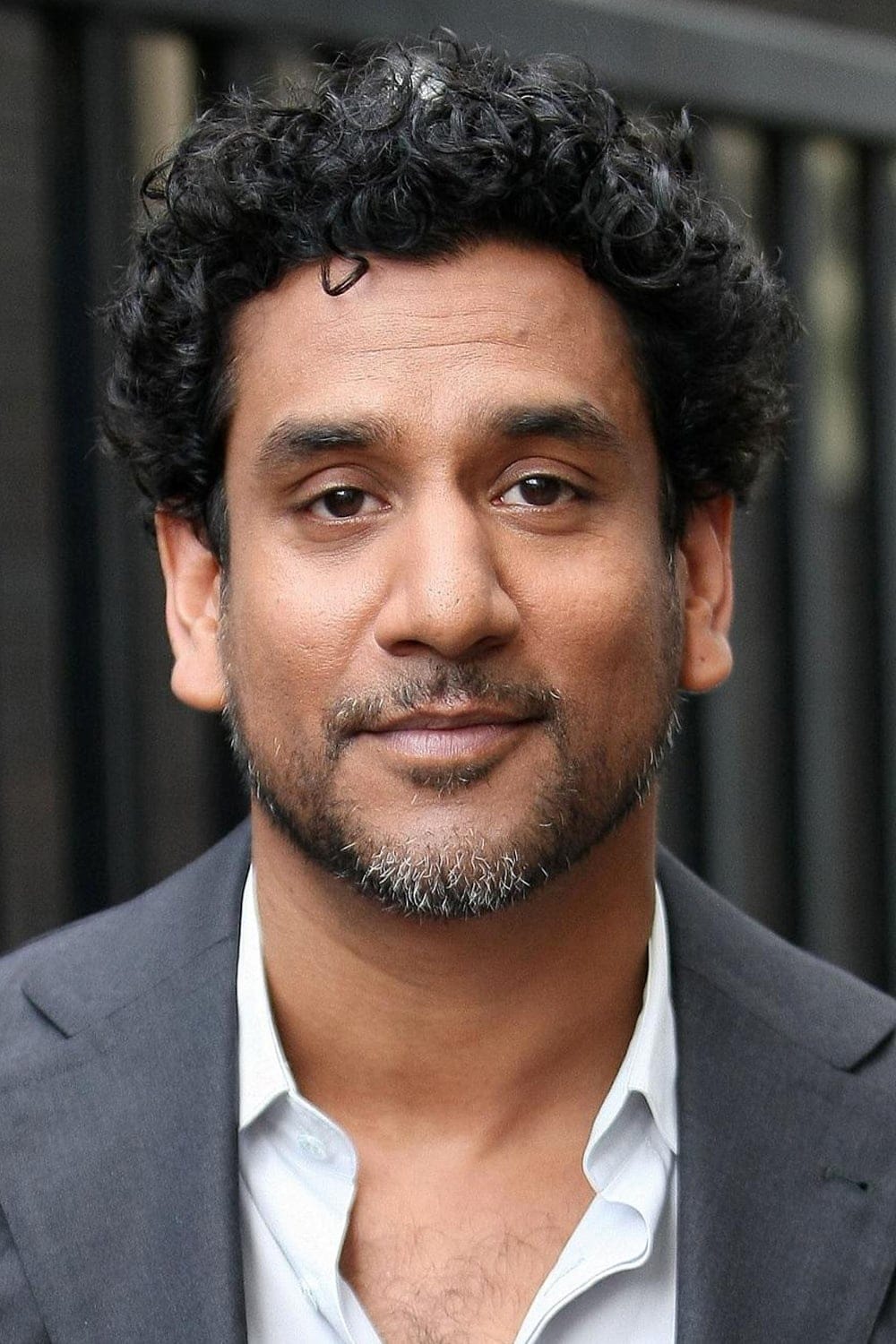تصویر هنرمند Naveen Andrews