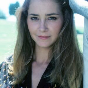 تصویر هنرمند Lisa Eilbacher