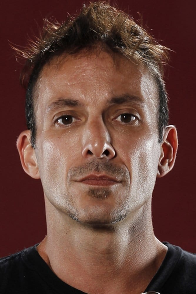تصویر هنرمند Noah Hathaway