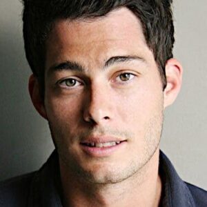 تصویر هنرمند Brian Hallisay