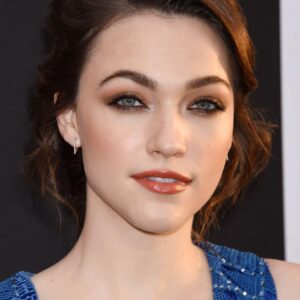 تصویر هنرمند Violett Beane