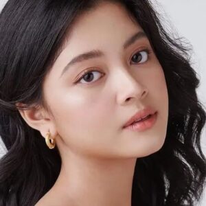 تصویر هنرمند Yoriko Angeline