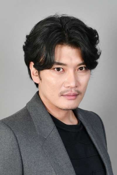 تصویر هنرمند Kim Yoon-sung