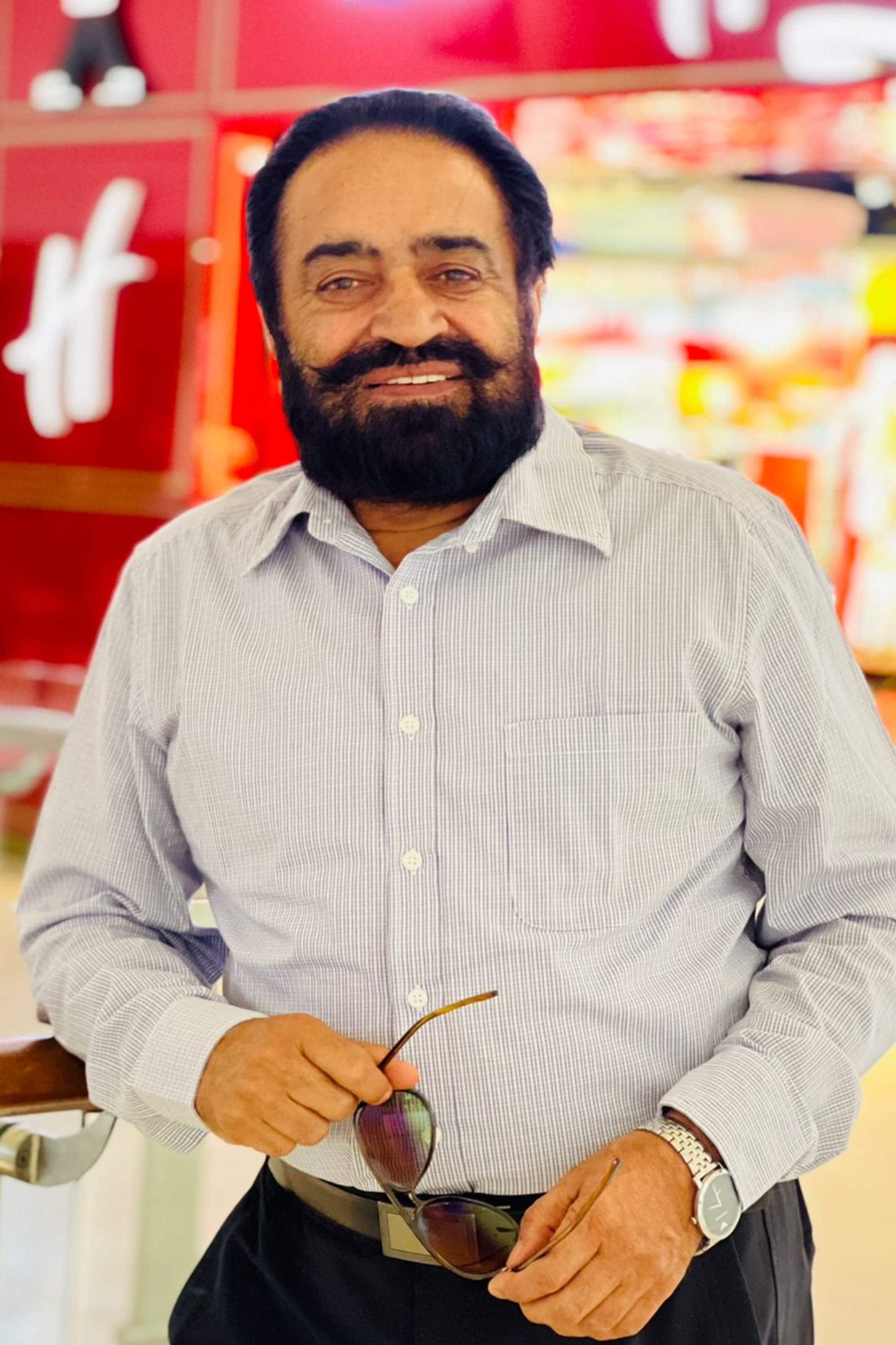 تصویر هنرمند Bob Khaira