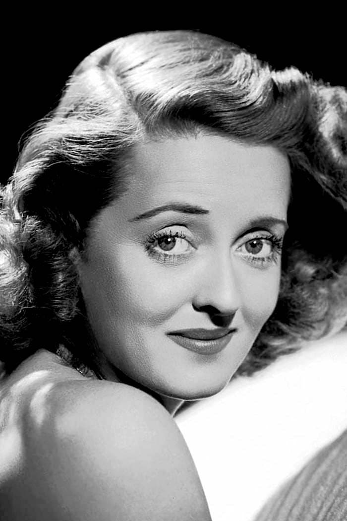 تصویر هنرمند Bette Davis