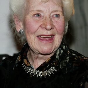 تصویر هنرمند Eileen Essell