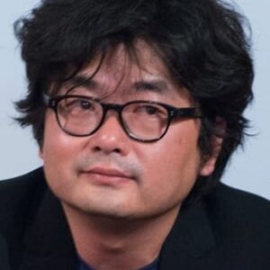 تصویر هنرمند Shim Sung-bo