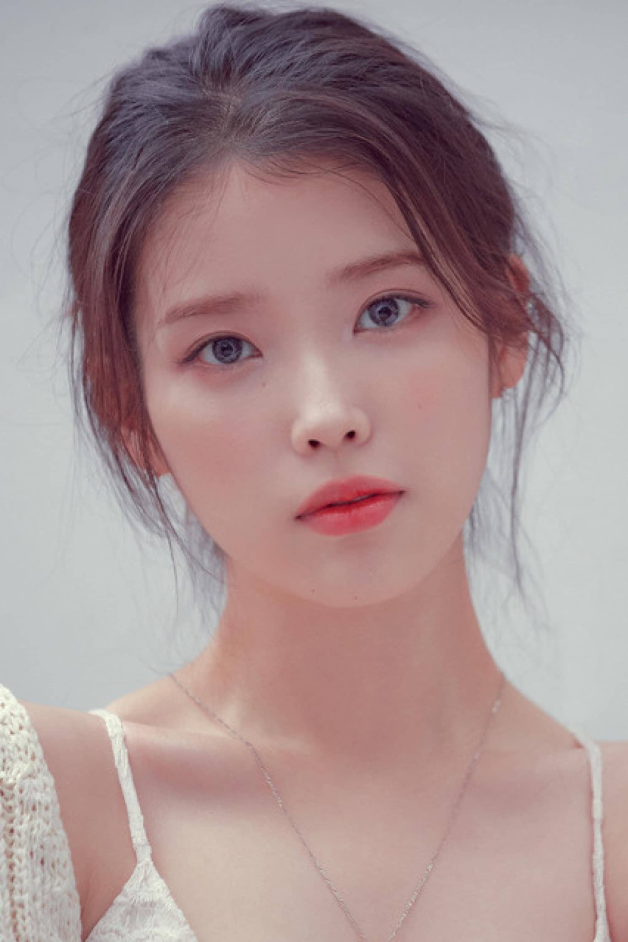 تصویر هنرمند IU
