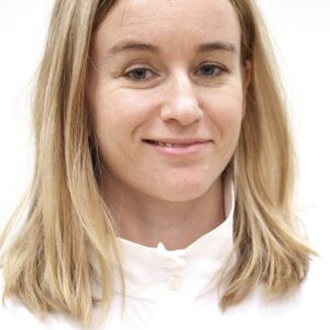 تصویر هنرمند Emily Cass McDonnell