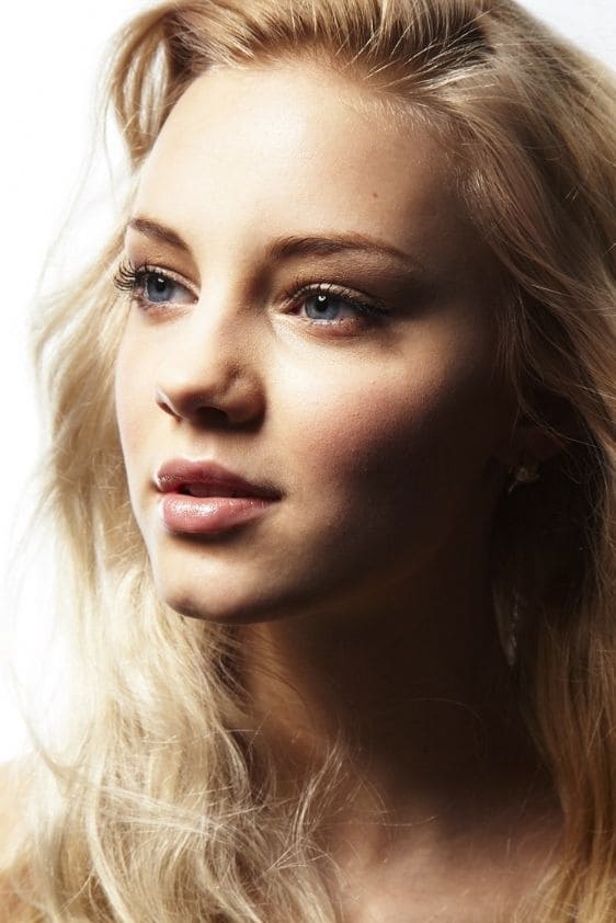 تصویر هنرمند Yuliia Sobol