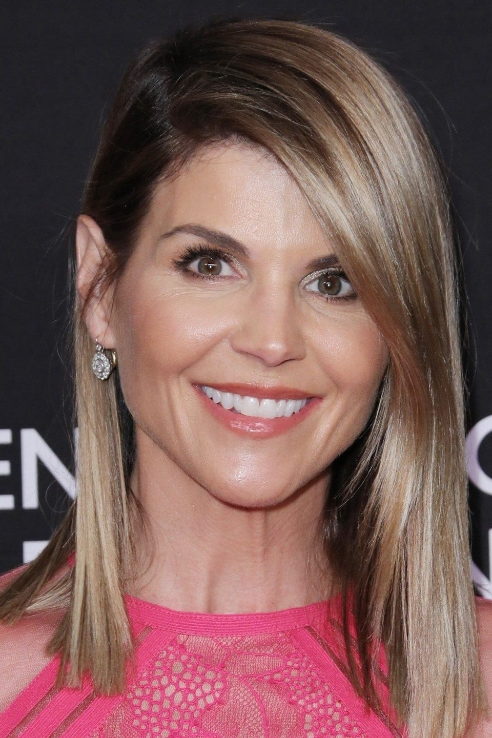 تصویر هنرمند Lori Loughlin