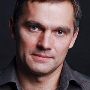 تصویر هنرمند Roman Semysal