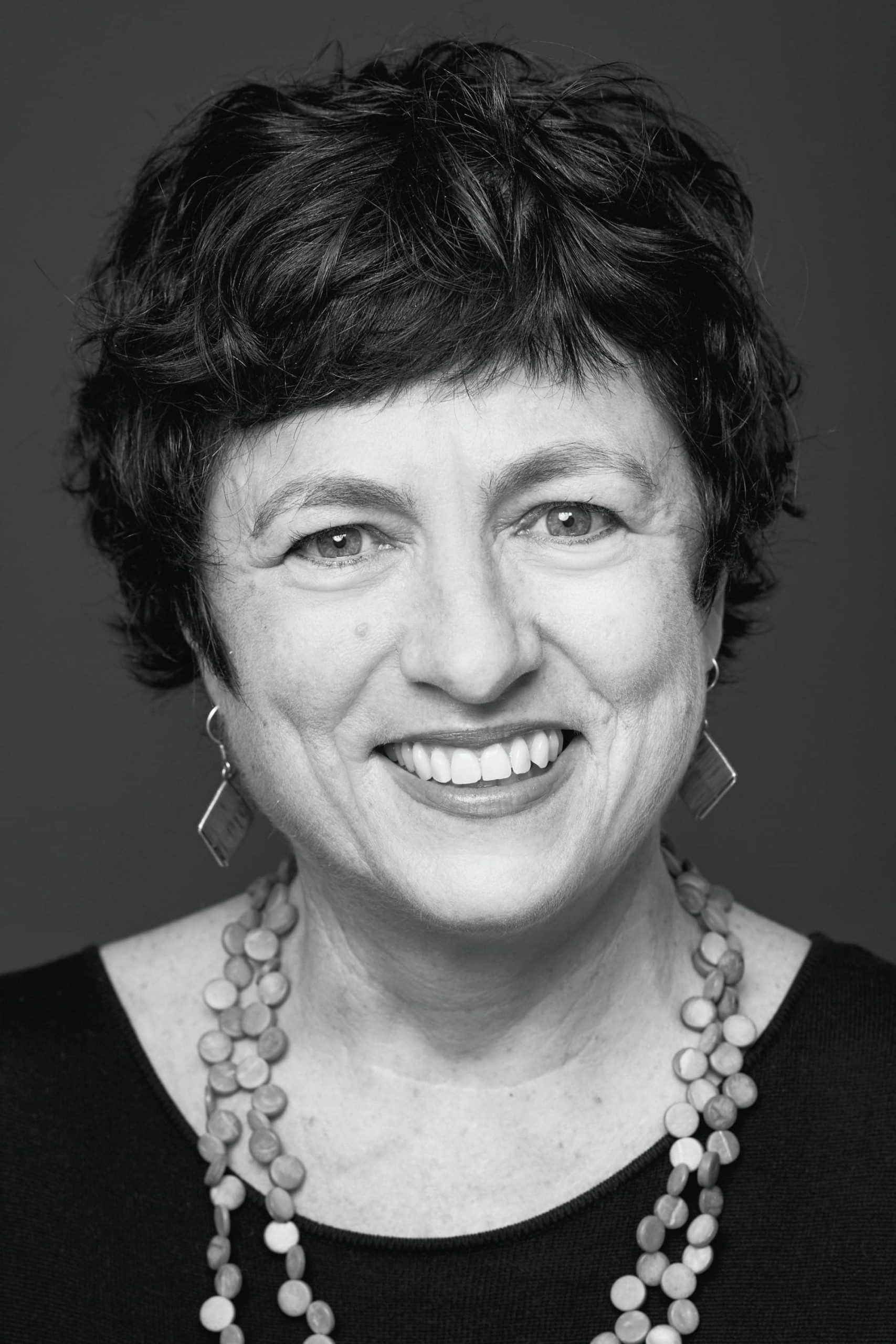 تصویر هنرمند Helen Bowden