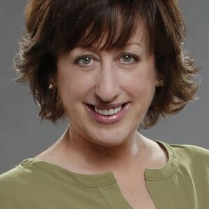 تصویر هنرمند Beth Hall