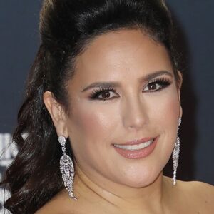 تصویر هنرمند Angélica Vale