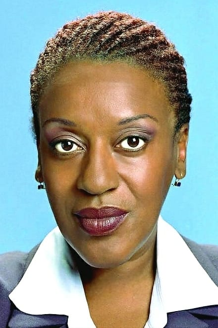 تصویر هنرمند CCH Pounder
