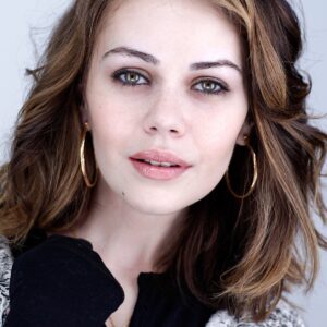 تصویر هنرمند Alexis Dziena