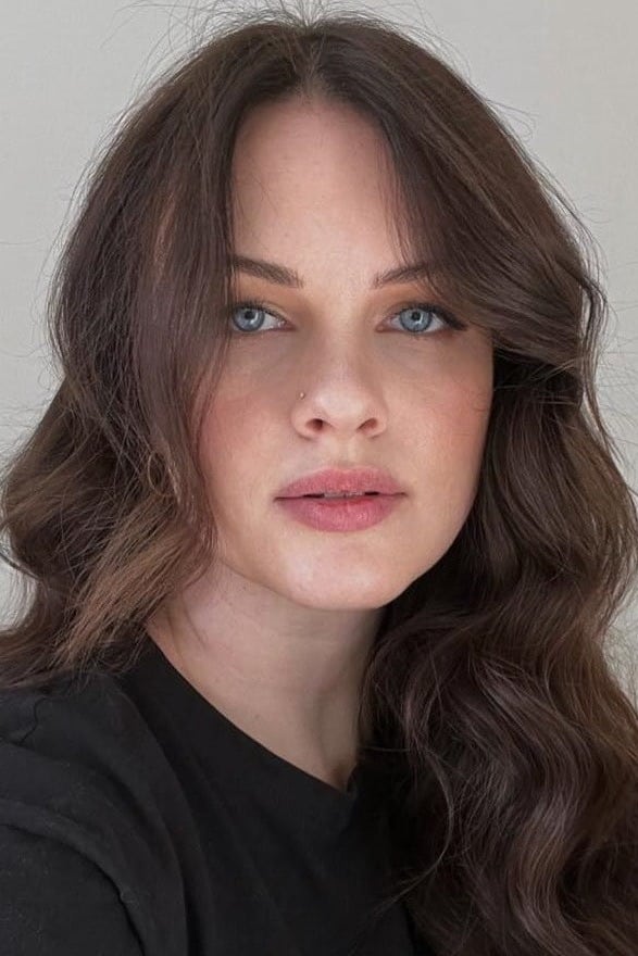 تصویر هنرمند Jennifer Õun